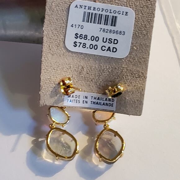 Anthropologie 3 tiered stone 1 drop post earrings Gold over brass New with tags - Picture 4 of 7
